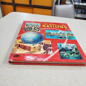 The World of Nations, Whitman Library, 1963 Hardback Book, by Duncan Taylor and Louise Cochrane, Instruction Illustrated Book