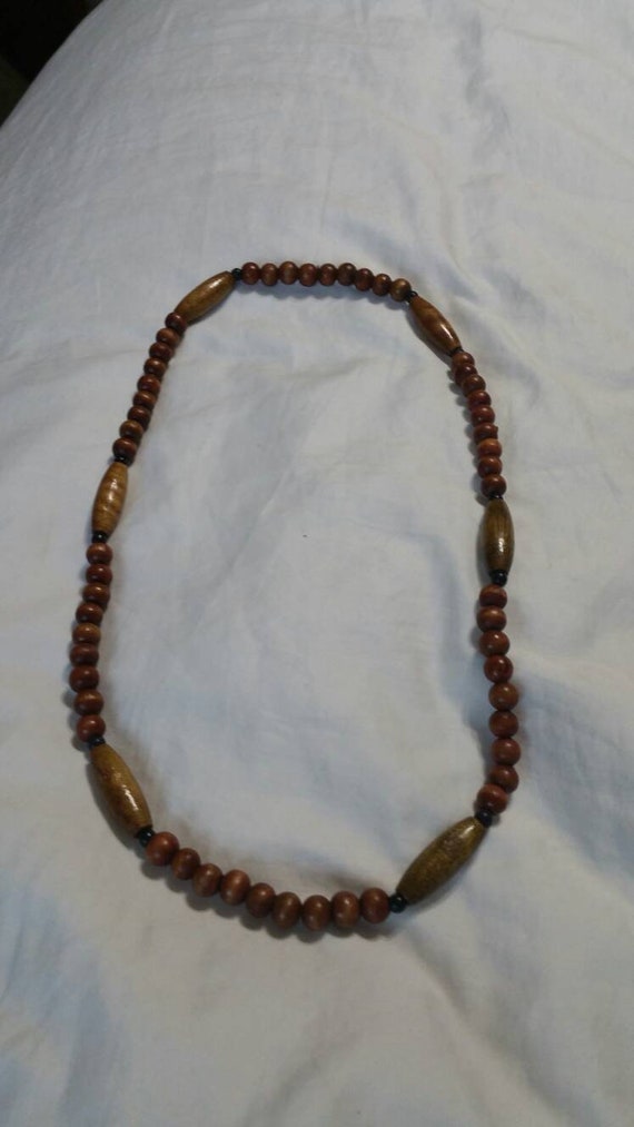 Metal and Clasp Free, 28 inch Wooden Beaded Neckl… - image 2