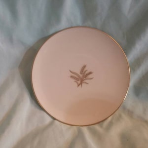 Wheat by Lenox, R 442, 6.25  inch Ivory China, Bread and Butter Plate, Fine Dining, Serving Dish