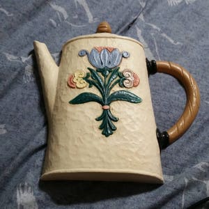 1980 Decor Homco Caffettiera in plastica Cucina vintage con fiori rosa e blu