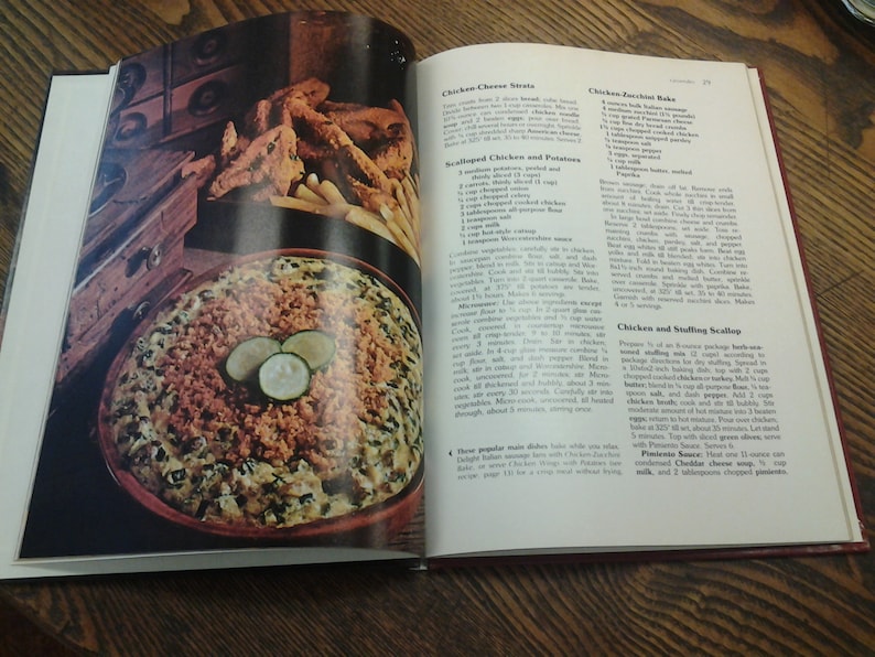 Better Homes and Gardens Chicken and Turkey Cookbook 1976 image 2