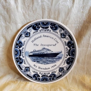 Holland America Line, The Inaugural, MS Veendam 1996, 9.50 inch Collectors Plate, Blue and White Dish, Wall Hanging