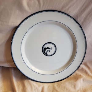 Dansk Flora Juniper Pattern 10.75 inch Dinner or Chop Plate, Made in Japan, Flora, Center Circle W/ 2 Berries & Leaf