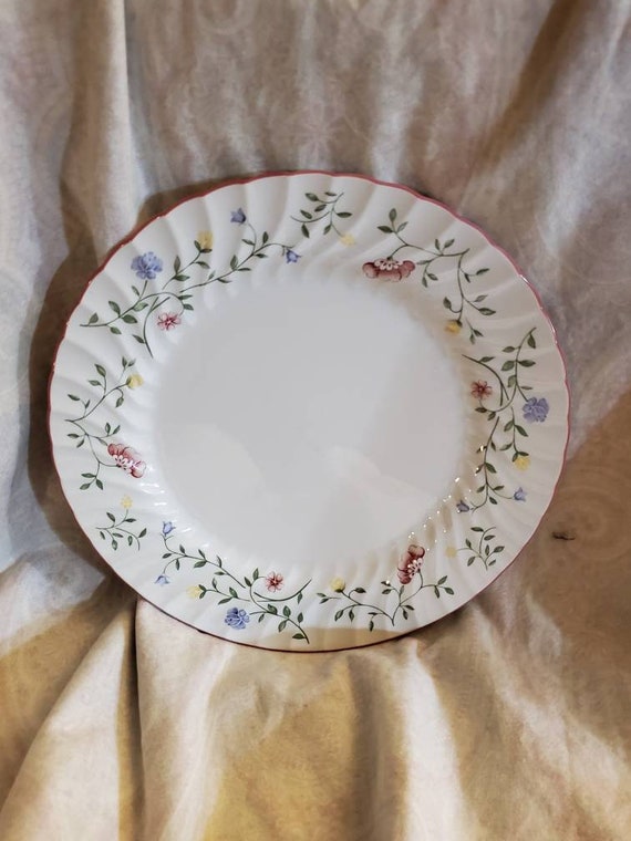 Johnson Brothers, Summer Chintz, Dinner or Chop Plate, Floral
