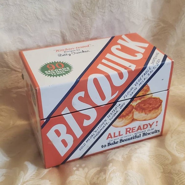 1980s Vintage Kitchen, Bisquick Recipe Box, 1980s Lithographed Steel Box with Original Recipes, Promotional Item, Kitchen Tool