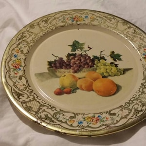 Daher Decorated Tin 8 inch Still Life Plate Wall Hanging Made in Holland
