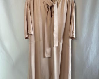Uniqlo U Beige Tie Neck Shift Dress – Minimalist Capsule Wardrobe Staple