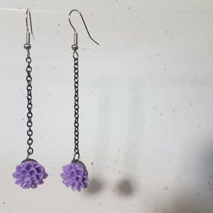 Lilac Purple and Black Chain Dangle Earrings image 5