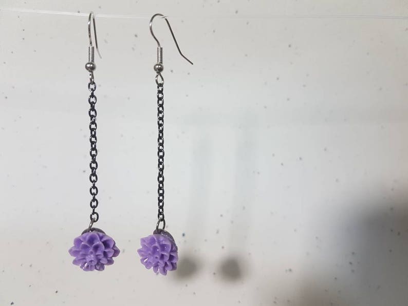 Lilac Purple and Black Chain Dangle Earrings image 5