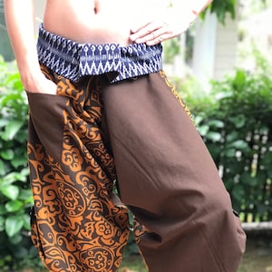 SR0465 Samurai Pants Harem pants have fisherman pants style wrap around waist
