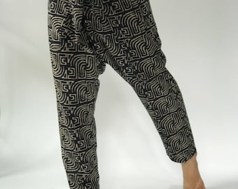 GURU SHOP Pantaloni haremshose, pantaloni a pompa, pantaloni Aladin, da uomo, in cotone, Nero/rosso, 60