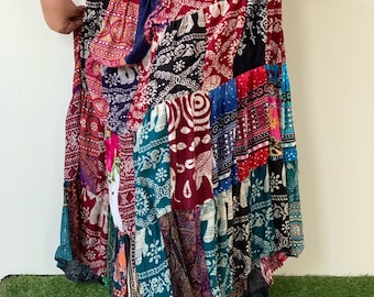 SK0821 Saia Boho de Rayon Patchwork. Saia longa, estilo Boho, saia de praia.