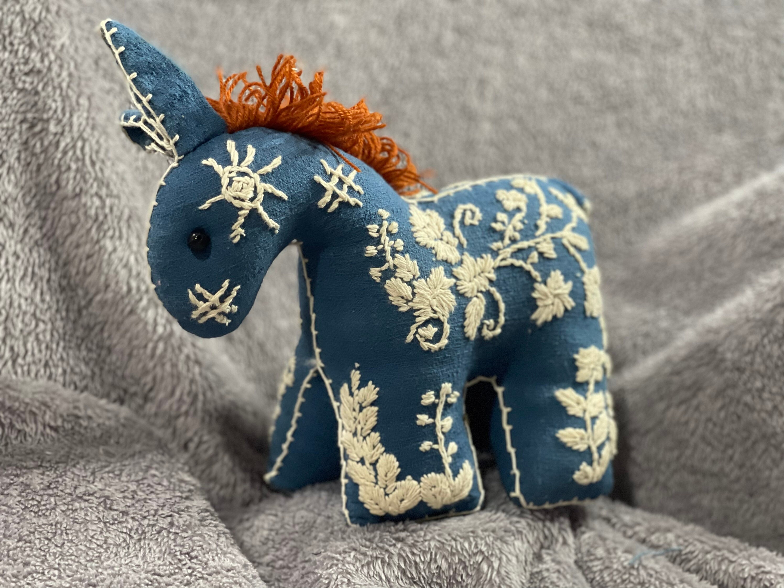 ES0054 A Charming Embroided Little Horse or Pony Child's Toy or
