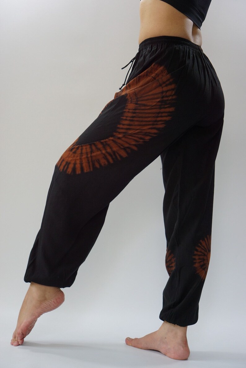 black elastic waist pants