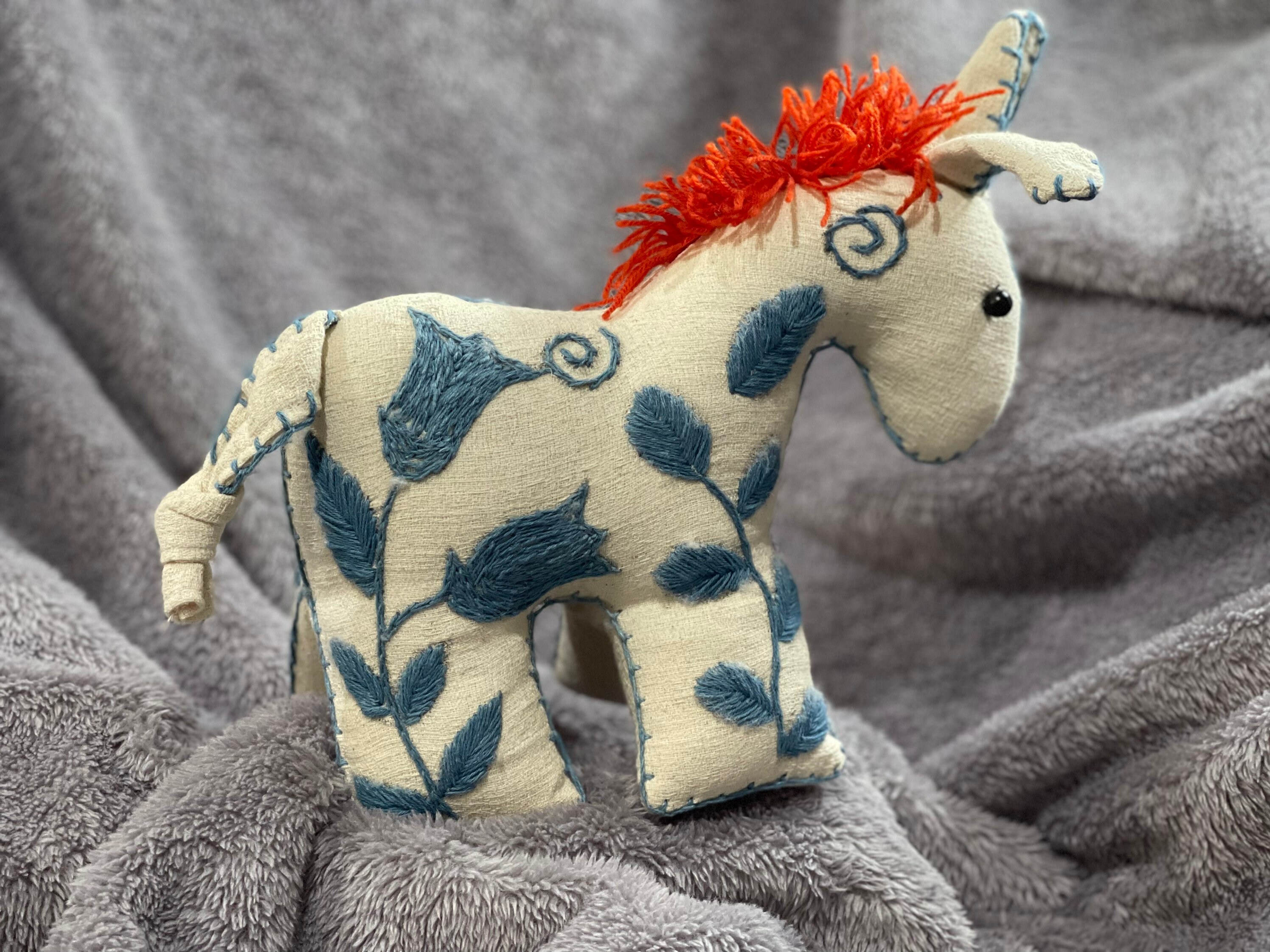 馬のポニー Amazon.co.jp: PonyCycle 馬に乗るおもちゃ 幼児 男の子