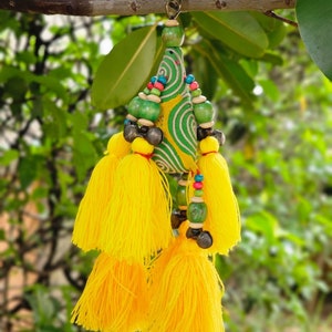A0058 Handgemachte Pom Pom Schlüsselanhänger , handgemachte Charme Traditionelle Tribal Lieferungen