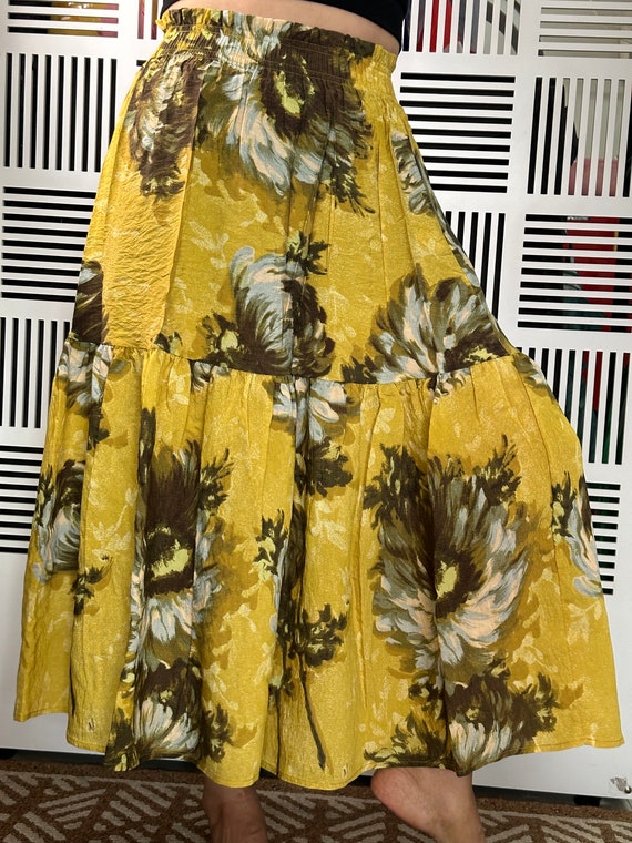 Jupe Maxi Enveloppante Jaune à Imprimé Floral - Taille 10 (M) - Marque Vintage "Invest In The Original" - Occasion Très Bon État