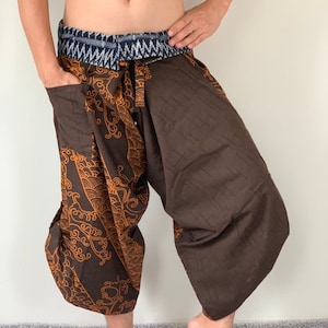 SR0063 Samurai Pants Harem pants have fisherman pants style wrap around waist