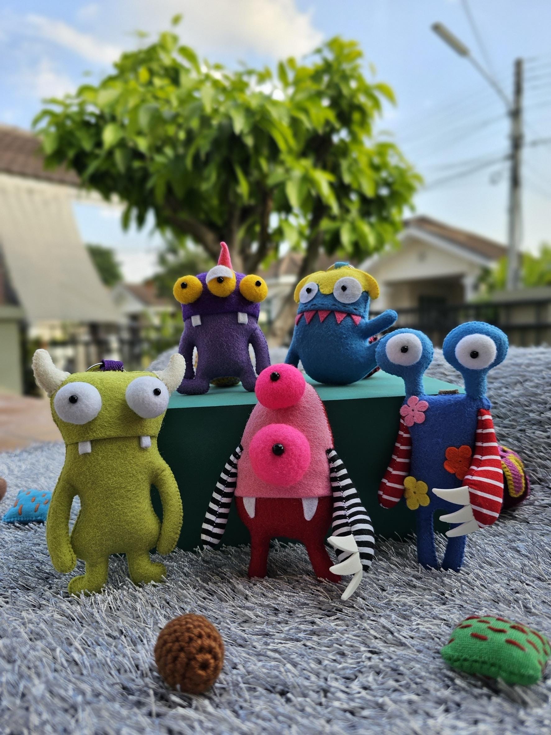 MG0068 Get 5 Monsters Gang Cute Handmade,cute Little Monster