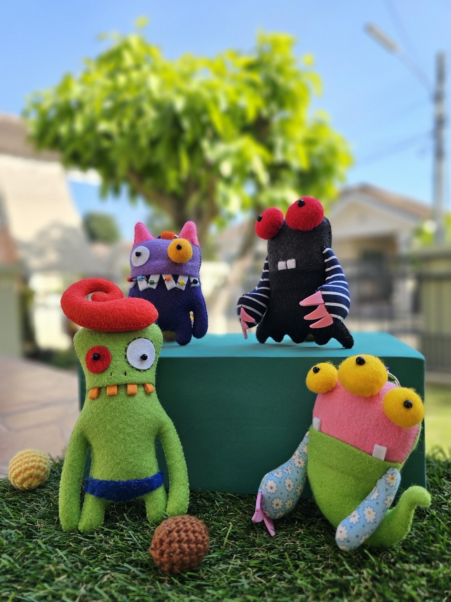MG0078 Get 4 Monsters Gang Cute Handmade,cute Little Monster