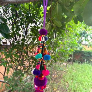 A0013 Handgemachte Pom Pom Schlüsselanhänger , handgemachte Charme Traditionelle Tribal Lieferungen