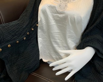 CB0007 Belle écharpe de gaze de coton double avec boutons, foulard en coton thaïlandais double gaze de coton haussement d’épaules châles enveloppe tops