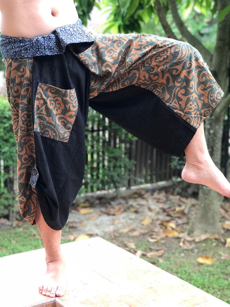 SR0677 Samurai Pants Harem pants have fisherman pants style wrap around waist