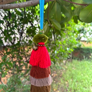 A0055 Handgemachte Pom Pom Schlüsselanhänger , handgemachte Charme Traditionelle Tribal Lieferungen