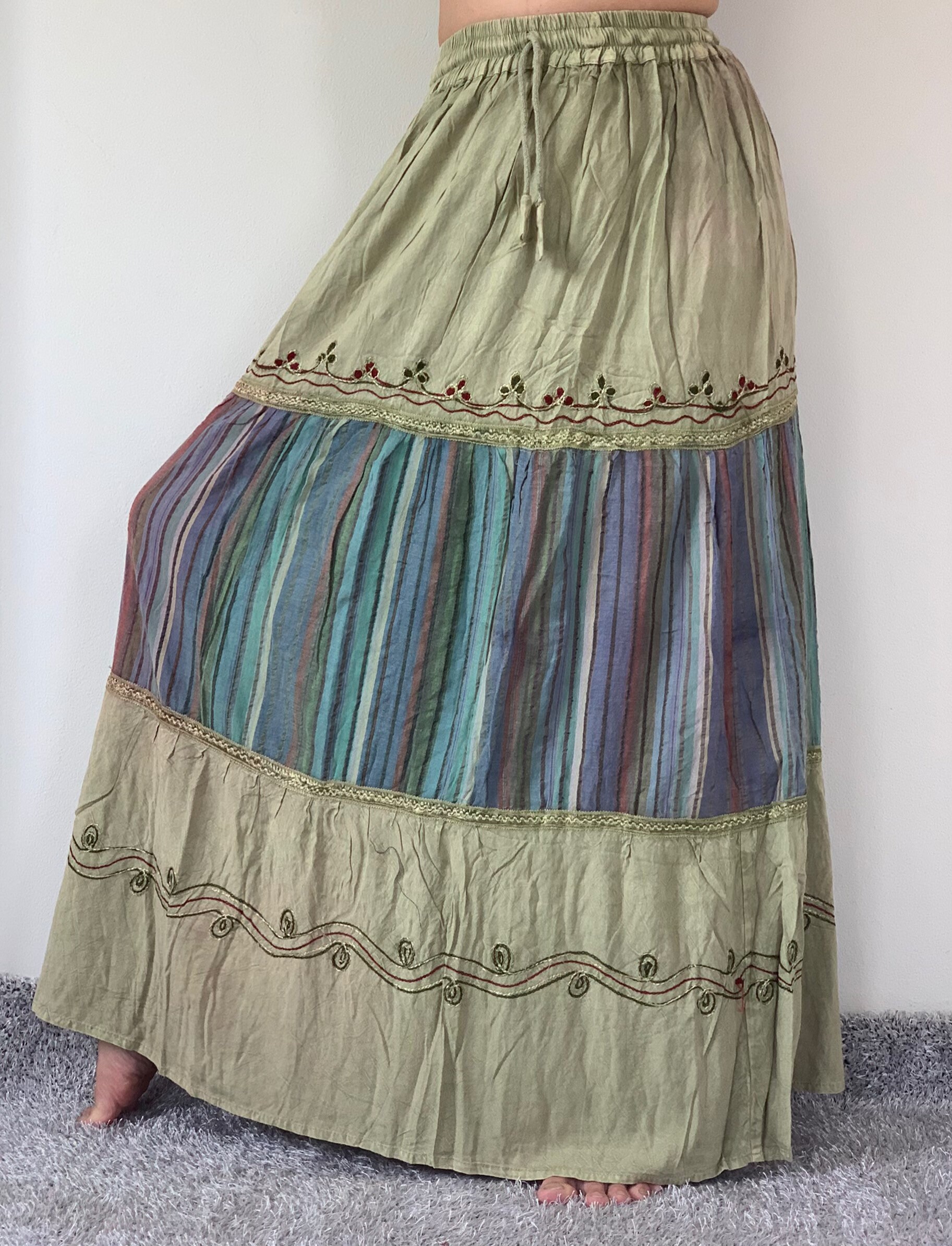 ID0841 Maxi Indian Skirt, Women Printed Flared Skirt, Gypsy