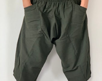 HC0208 Solid Green Samurai with elastic waistband