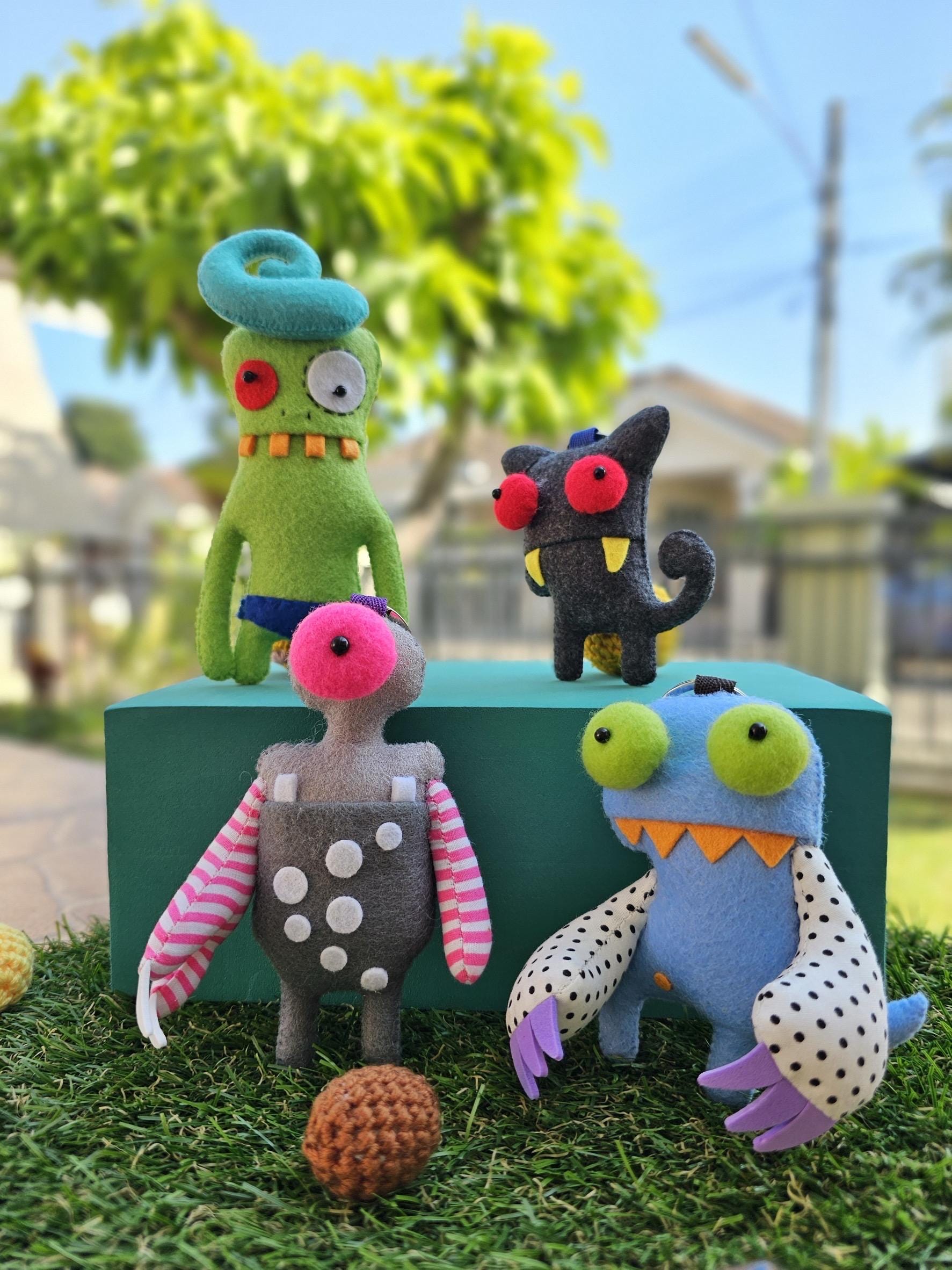 MG0077 Get 4 Monsters Gang Cute Handmade,cute Little Monster