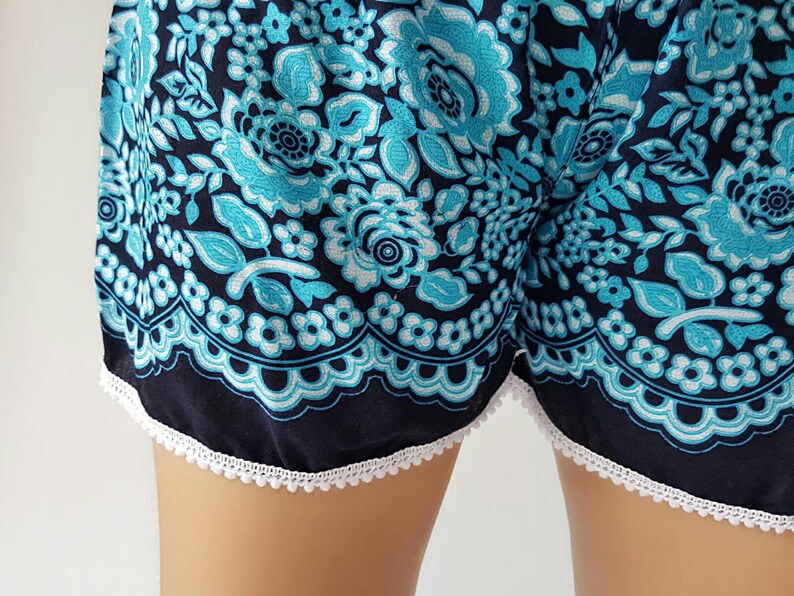 PP0036 Lace Shorts Elephant Print Beach Summer Hippies Boho Fashion Chic Clothing Aztec Ethnic Bohemian Ikat Boxers Short Pants Unique