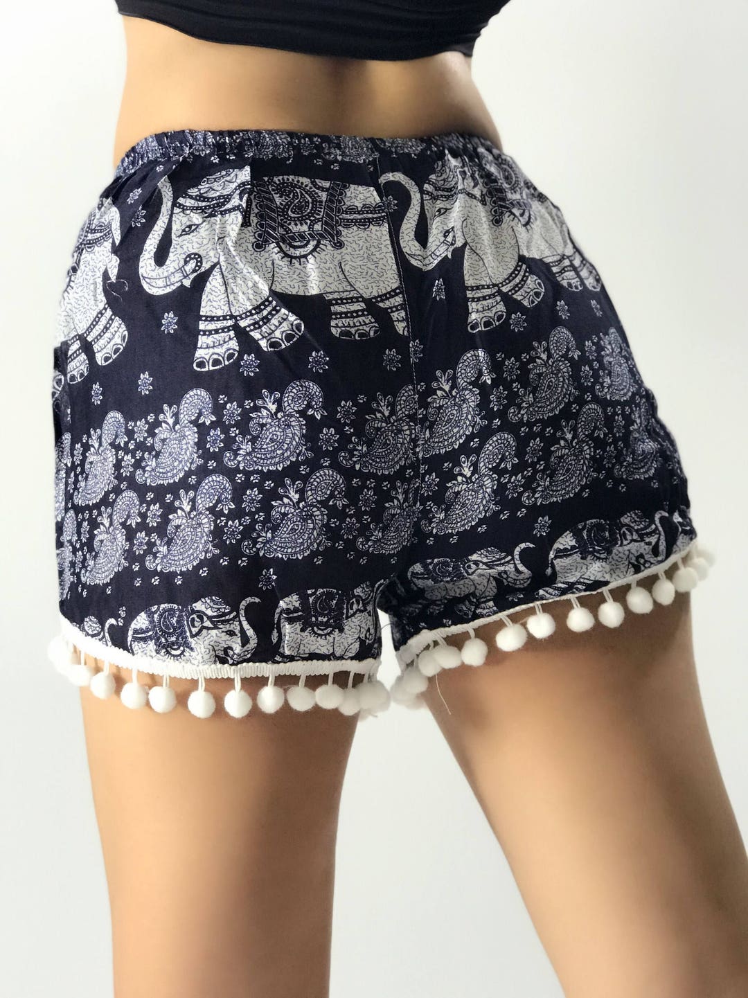 【BOHEMIAN SEOUL】LACE UP SHORTS Dream Warriors Blue Denim and White Lace Cut off Booty