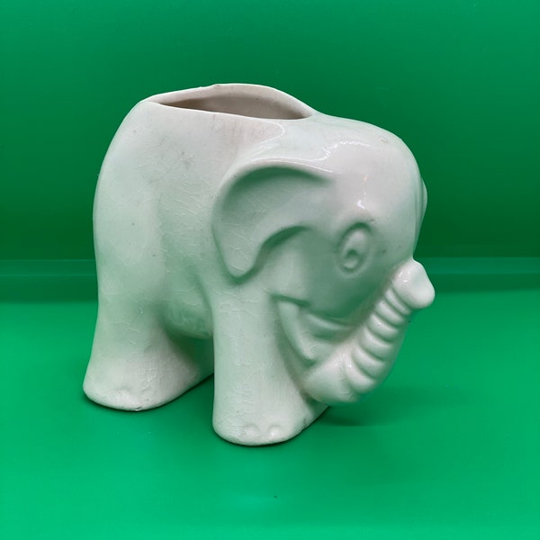 White Elephant, Glazed Elephant Pottery, Vase Pot Plant Holder, Vintage Elephant Art, White Pottery, Glazed Ceramic, Artwork