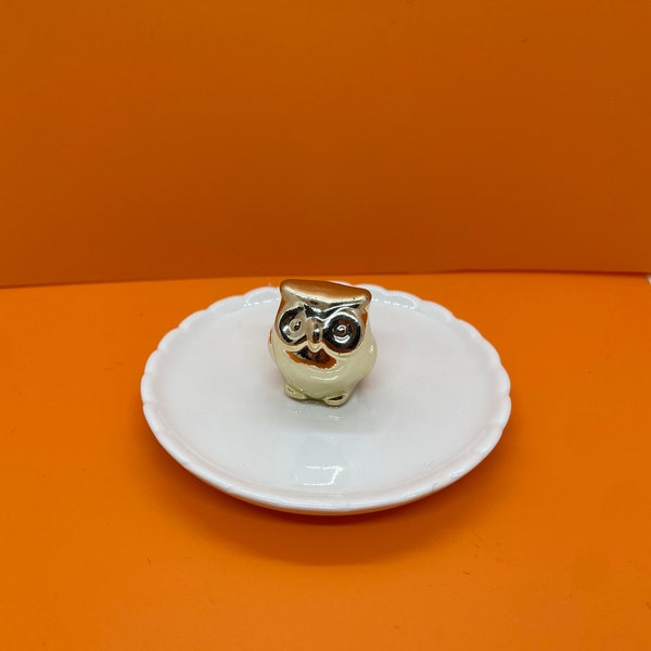 Vintage Owl Dish Planter, White Pottery, Glazed Ceramic, small gold owl, white pottery, catch all, trinket fish, ring dish