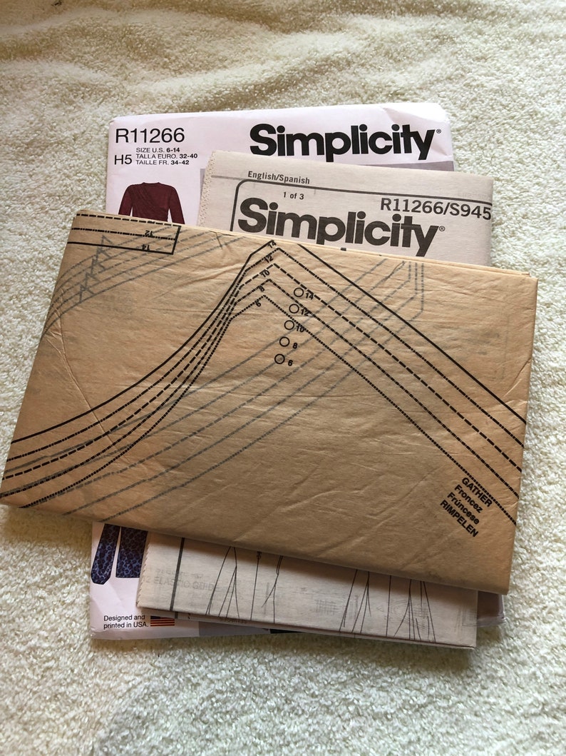 Uncut Factory Folded Sewing Pattern Simplicity R11266 Sizes 6 8 10 12 ...