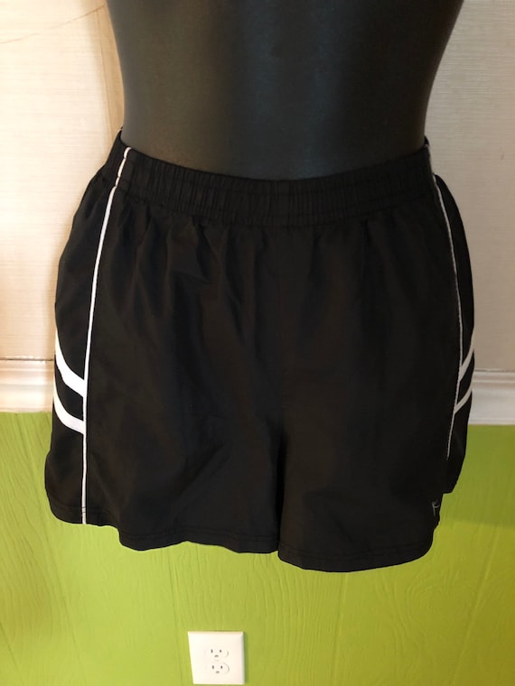 Danskin Now Shorts Black With White Trim Dance Exercise Sports Size Child's  Medium 7/8 Boys or Girls Great Condition -  Ireland
