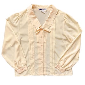 Vintage Impromptu Butter Yellow Embroidered Collar Blouse with Bow | 1970s | Large / Extra-Large