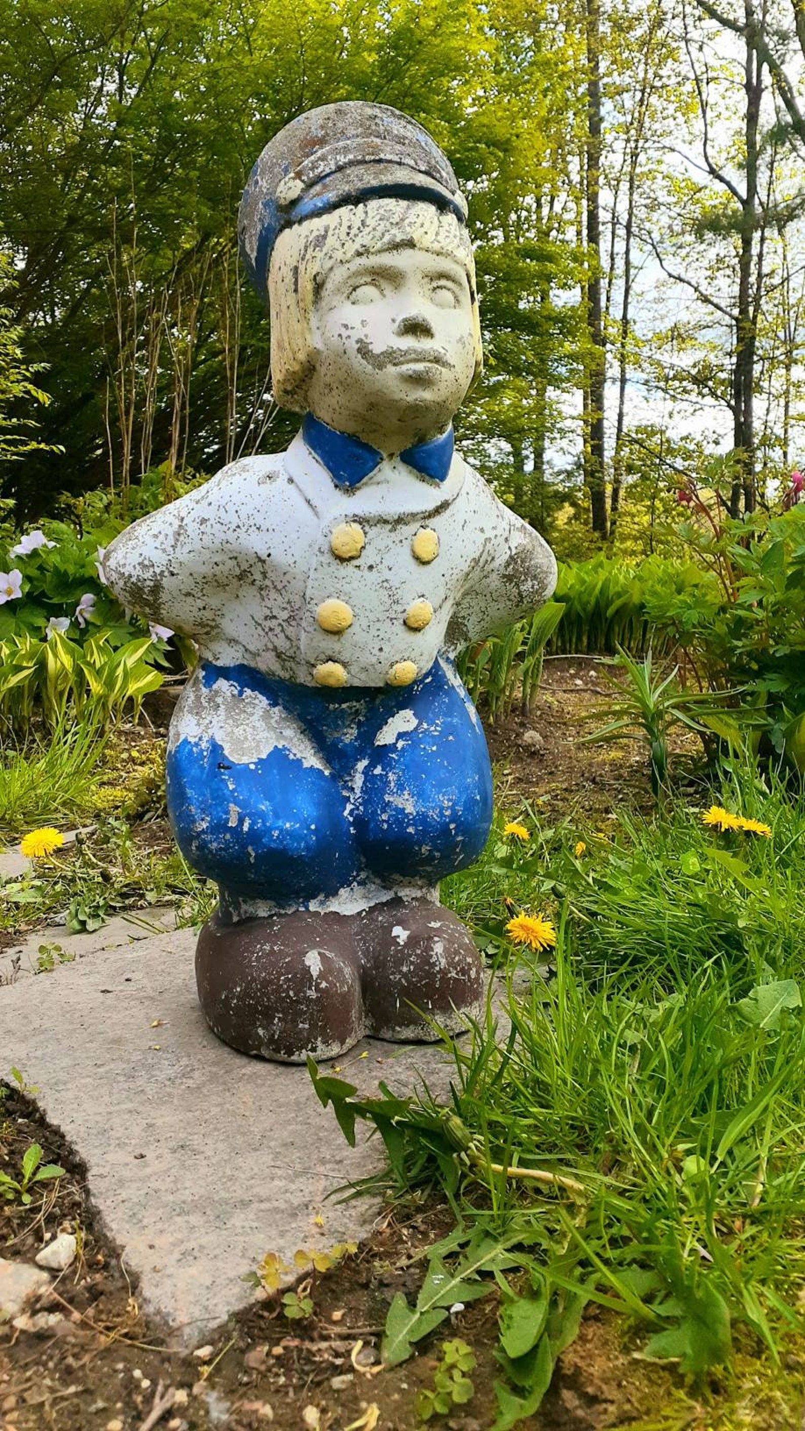Pair of Vintage Concrete Statues Dutch Boy and Girl Kissing Etsy