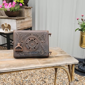 Antique Heavy Cast Iron Stove Door Quaker MFG CO Chicago ILL no 3 -3 Old New England Barn Treasures