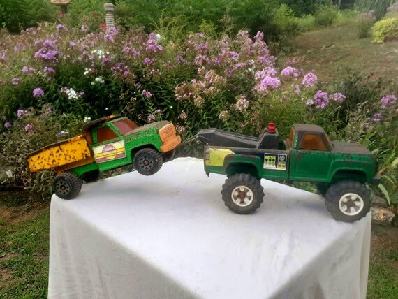 Vintage Tonka Toy Tow Truck Chippy Green Paint Natural Patina Farm