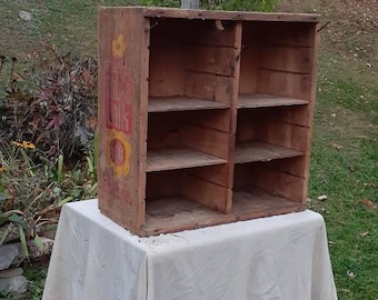 Vintage Table Talk Pie Worcester MA Adjustable Wooden Shelf Farmhouse Country Primitive  Farm Fresh Old Barn Treasures