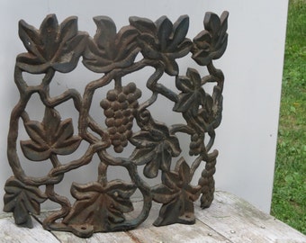 Old English Grapes and Leaves Cast Iron Chair Back