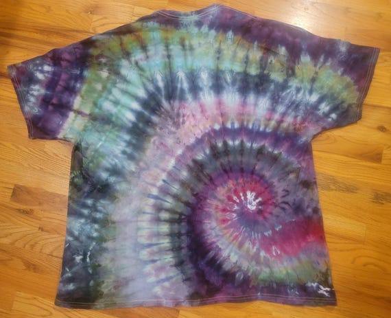 Hand Tied Spiral Tie Dye Shirt: Vibrant Swirl Artistry (2XL)