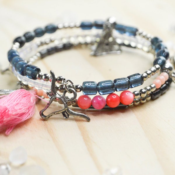 Bracelet wrap - Bracelet perles - Corail - Calcédoine - bracelet en pierre - bracelet pompon - bracelet plusieurs tour - Bracelet empilement