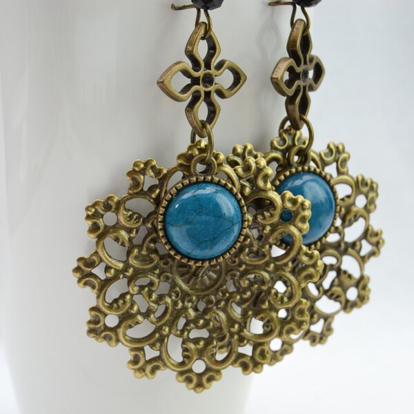 Boucles d'oreille de jaspe coloré bleu -  bronze - boho - style créole -boucles d'oreille imposantes