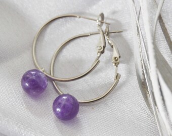 Pretty silver hoop earrings in amethyst, round rings for woman, delicate minimalist jewel perfect gift