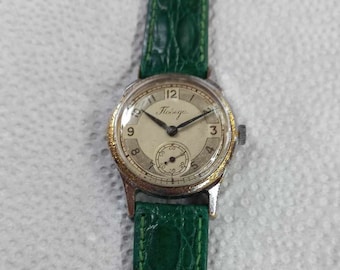 Pobeda Russian mechanical men's watch ROUND SQUARE PEG