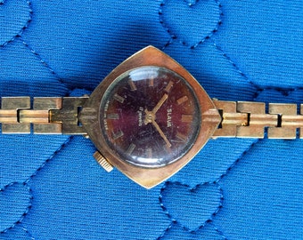 Slava Russian mechanical women's watch, wind up watch MOVE BABY MOVE