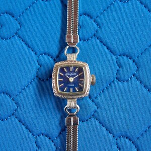 Glashutte vintage German square mechanical women&#39;s wristwatch FROZEN TERDROP
